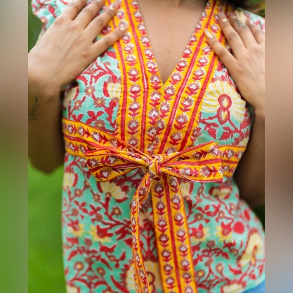 Sohana Tuni Top in Mint Red Yellow Size Extra Small